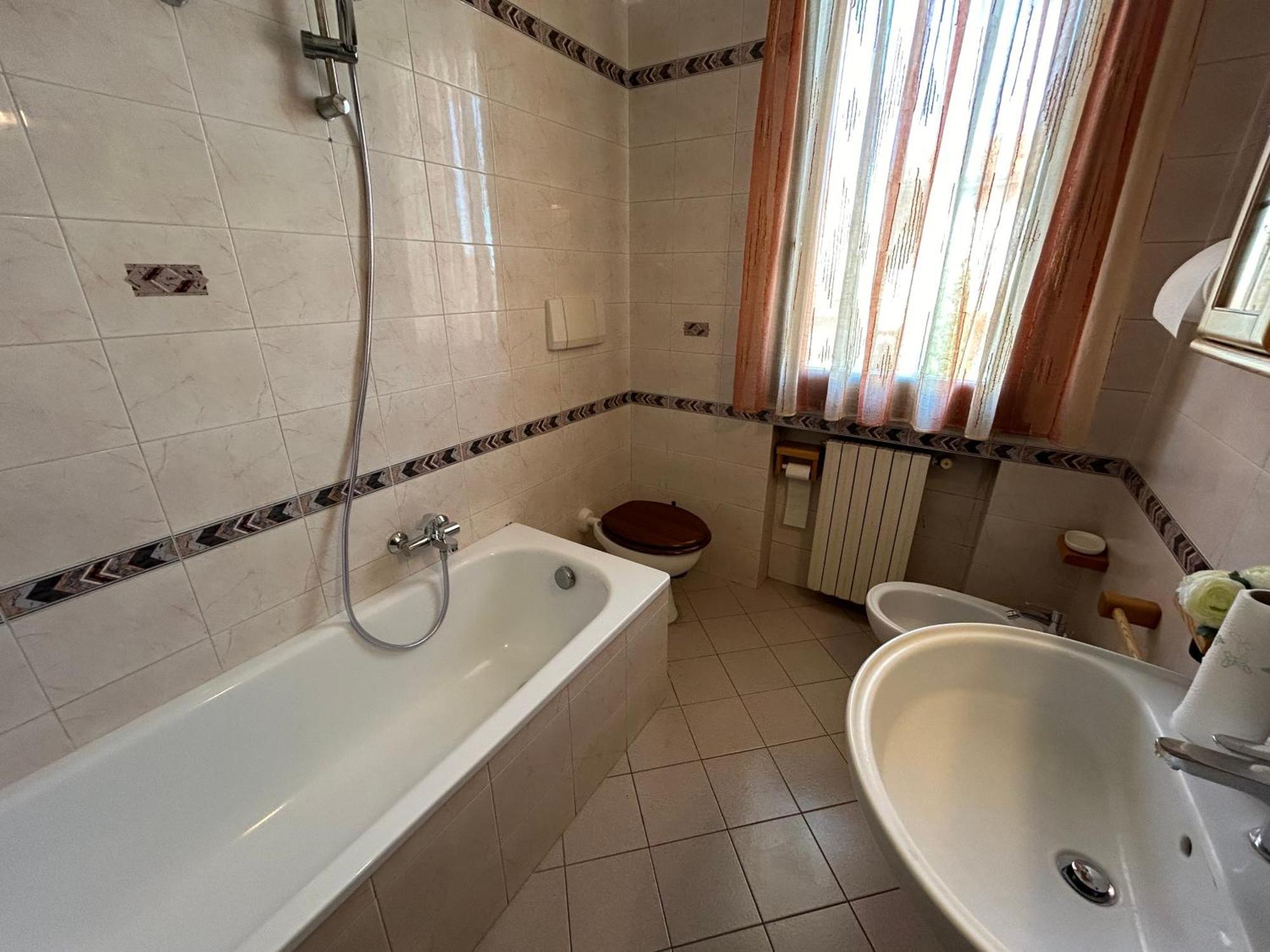 Appartamento La Casa Di Simo Montecalvoli Kültér fotó